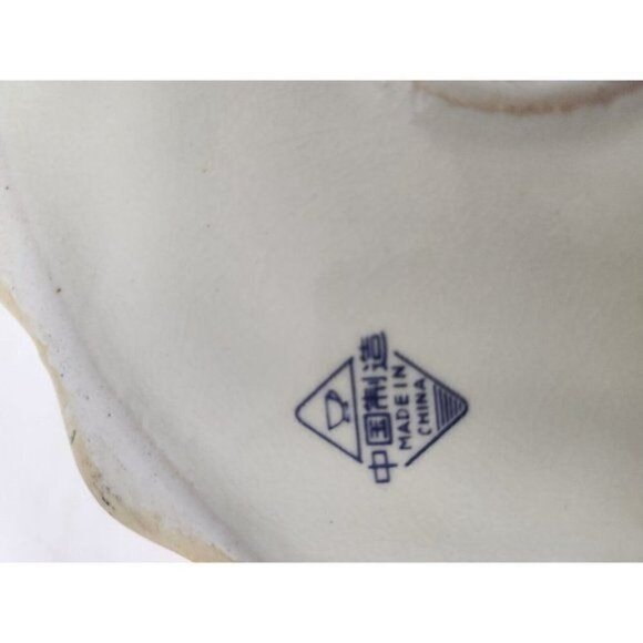 ANTIQUE Royal Satsuma Asian Jewelry Box Porcelain Gold Embossed Floral Ornate - Picture 9 of 12